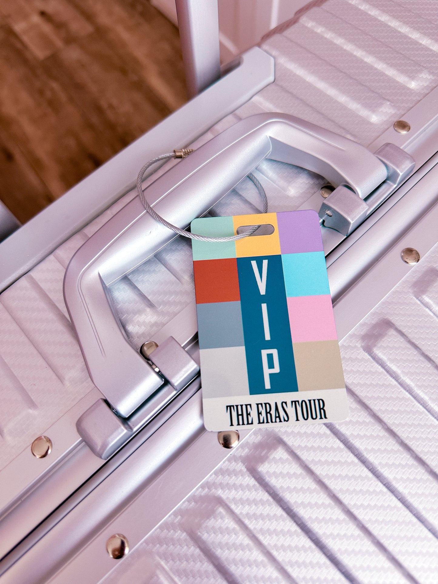 Decorative Aluminum Luggage Tag - ERAS VIP